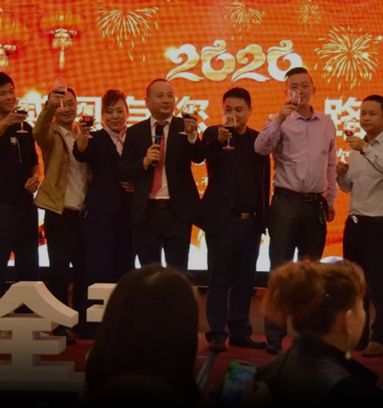 什么原因導致激光切割機切割碳鋼水溫升高過快